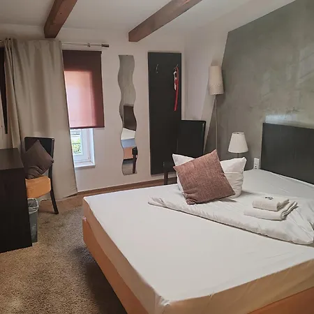 Hotel Perle 2*